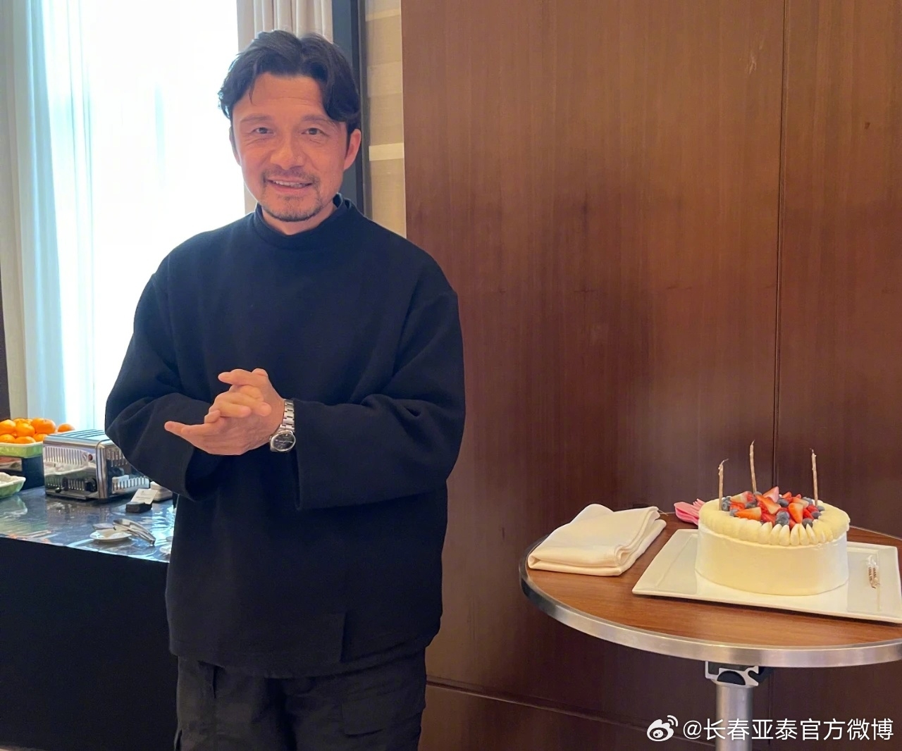  謝指導(dǎo)生日快樂(lè)！