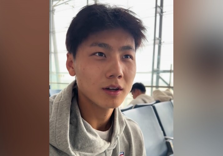  為何半場過后不久被換下？毛偉杰：兩條腿特別緊，李導(dǎo)怕我受傷