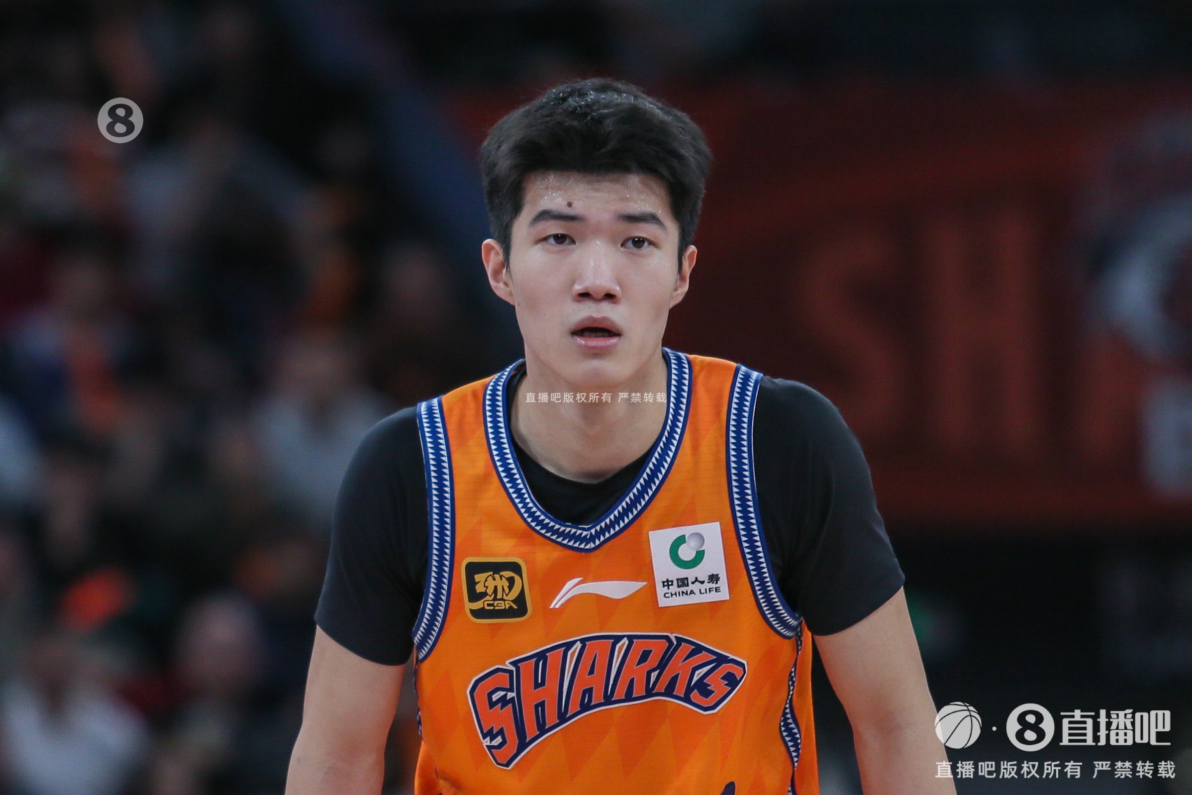 率先發(fā)力！偰李永煒首節(jié)5中4拿到11分 三分4中3