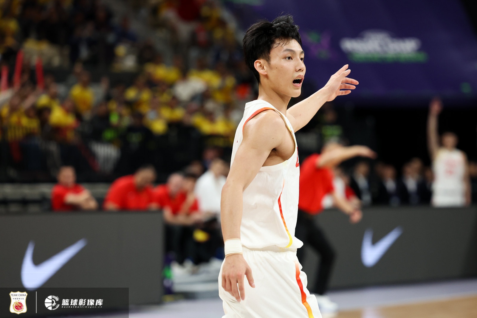  首發(fā)出戰(zhàn)不在狀態(tài)！徐杰全場3中0沒得分 拿到3板1助2斷另2失誤